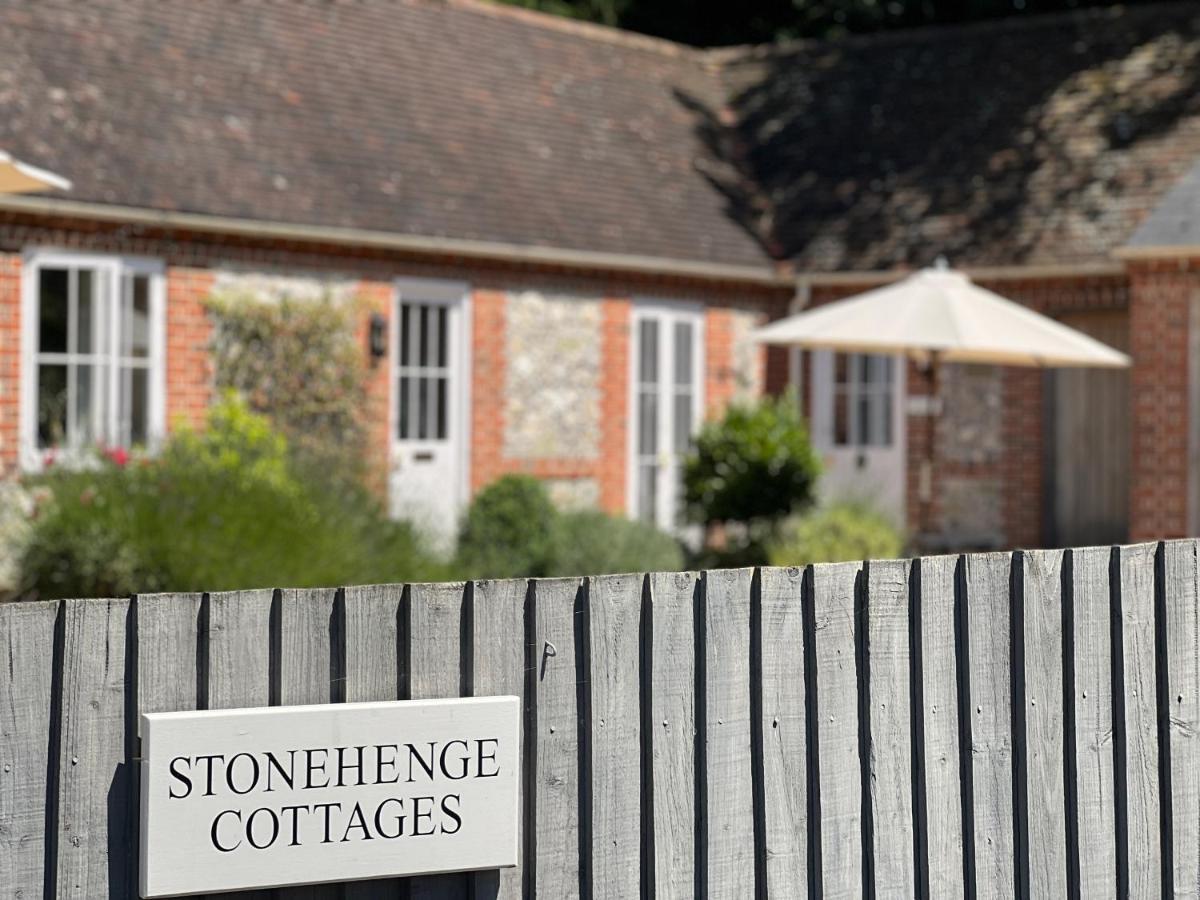 Stonehenge Cottages Salisbury Extérieur photo